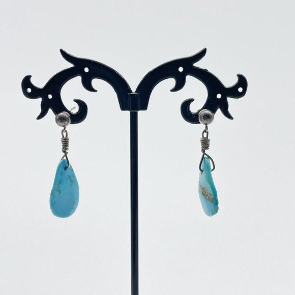 Turquoise Color Teardrop Dangle Earrings Silver Tone Ethnic Native Tribal SW - Picture 4 of 11